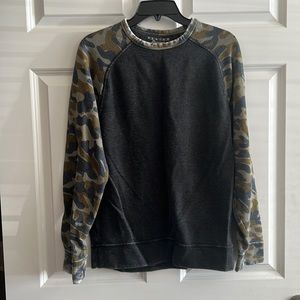 Lucky brand sweatshirt size small gently worn